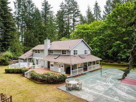 703 245th Place NE Sammamish WA 98074