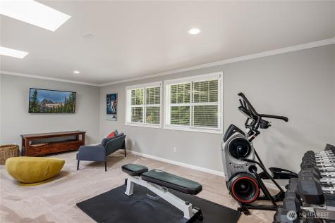 703 245th Place NE Sammamish WA 98074