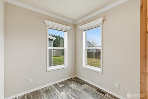 601 Helton Street Castle Rock WA 98611