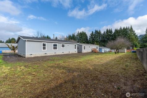 601 Helton Street Castle Rock WA 98611