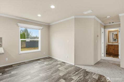 601 Helton Street Castle Rock WA 98611