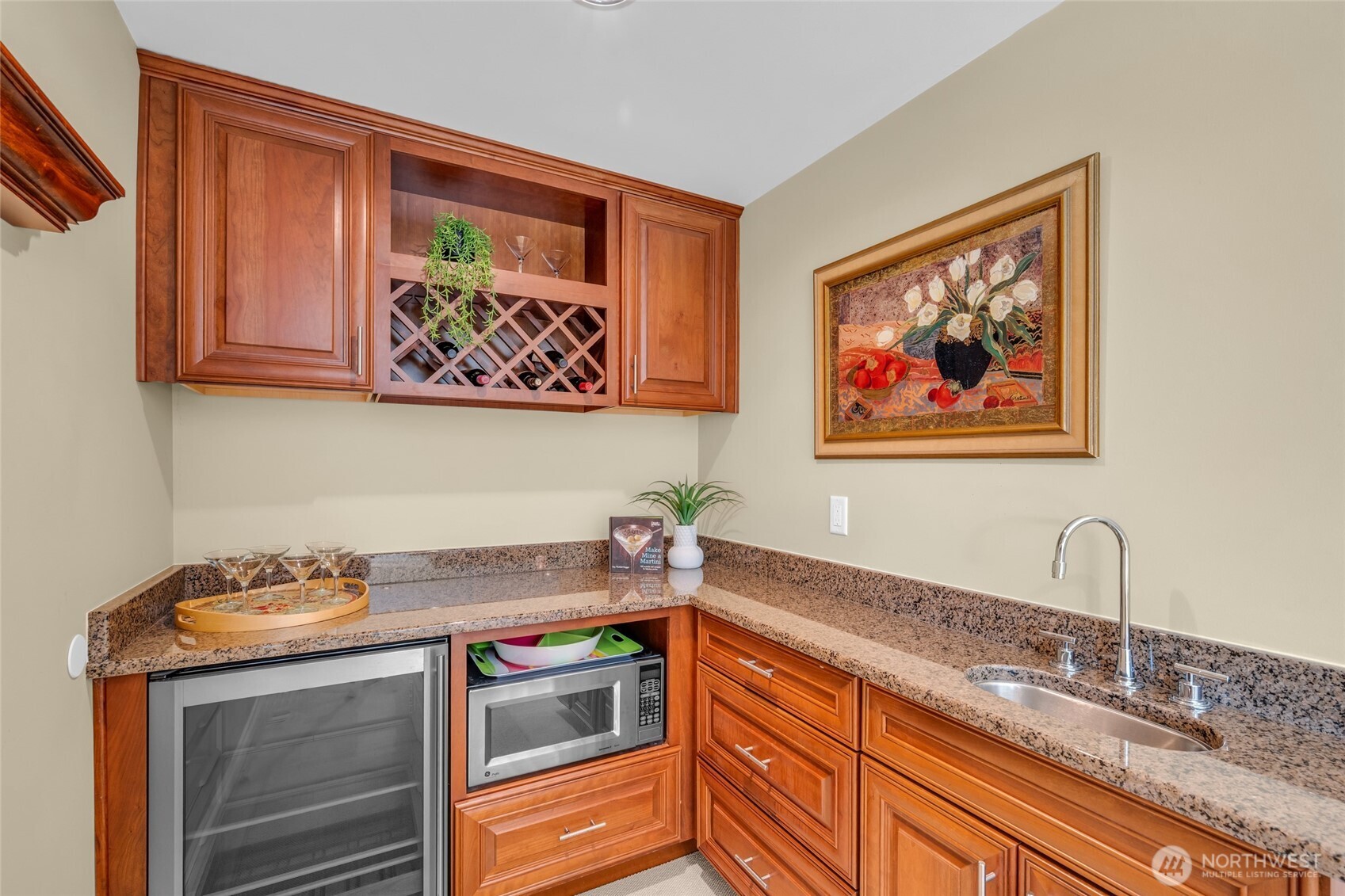 6749 82nd Avenue SE Mercer Island WA 98040