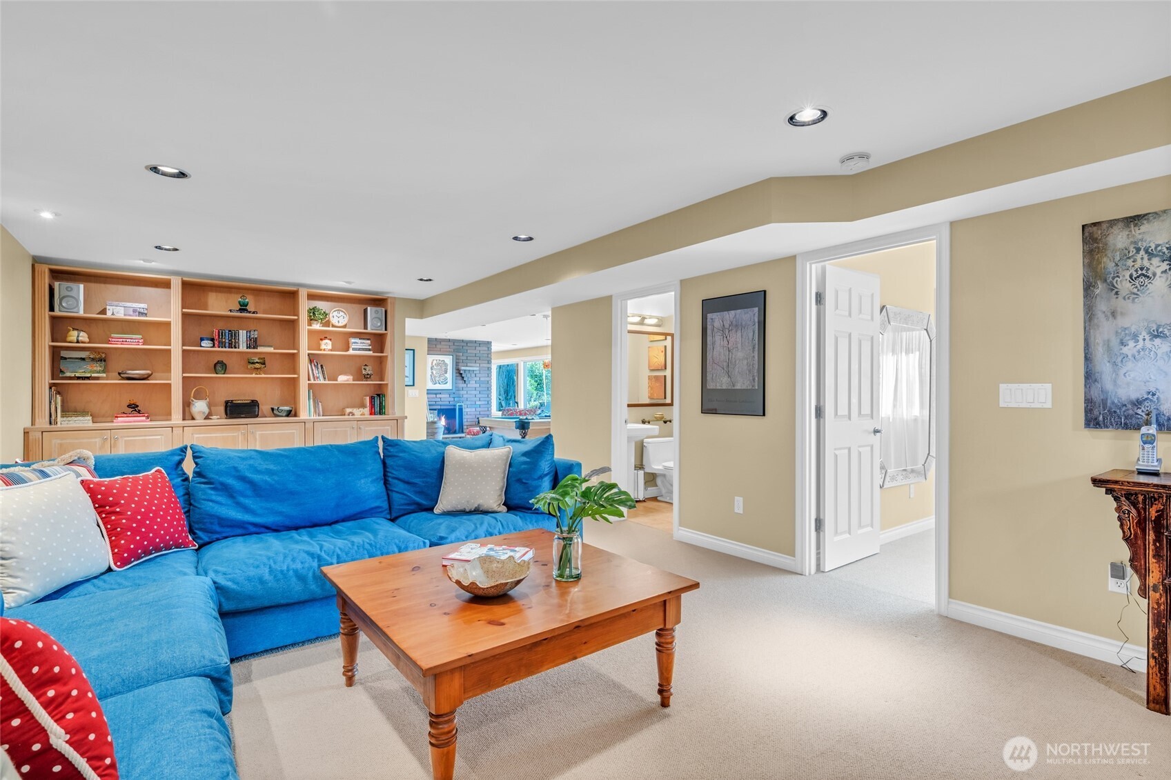 6749 82nd Avenue SE Mercer Island WA 98040