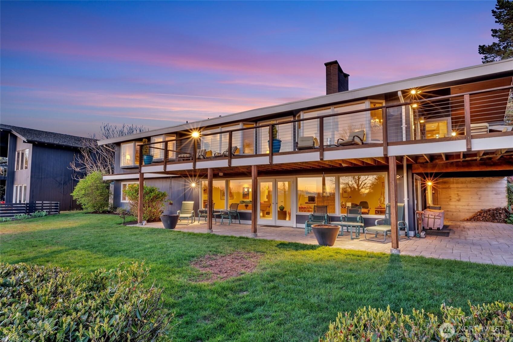 6749 82nd Avenue SE Mercer Island WA 98040