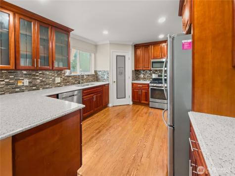 9820 S 242nd Place Kent WA 98030