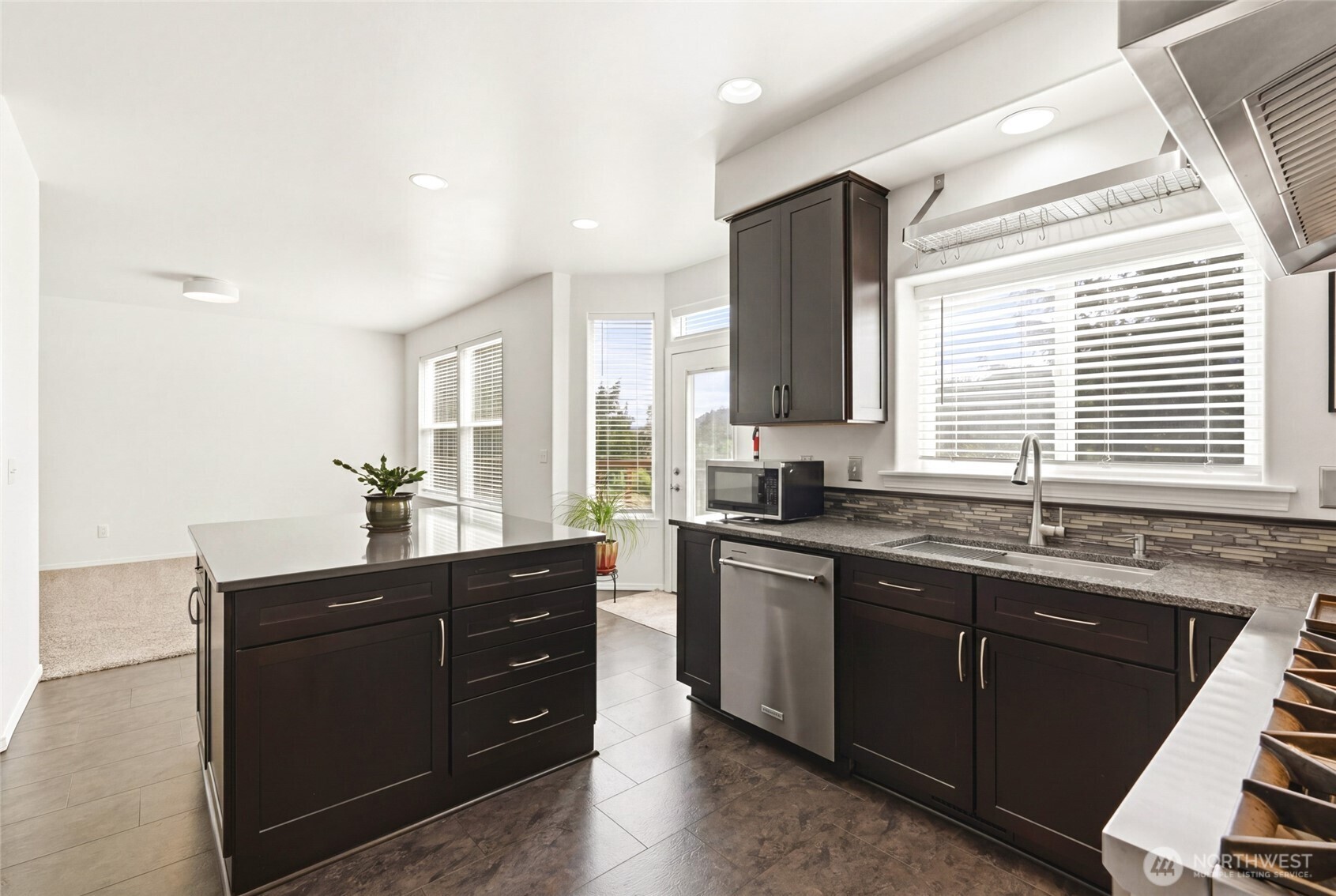 24064 Walker Valley Road Mount Vernon WA 98274