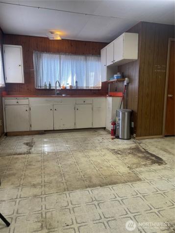 11222 10th Avenue S Tacoma WA 98444