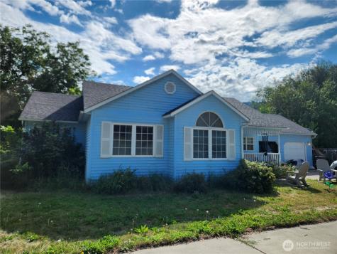 416 5th Avenue Oroville WA 98844