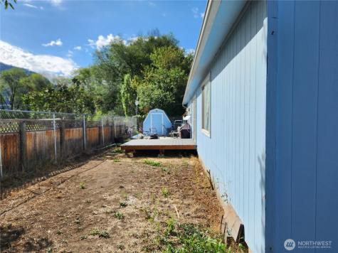 416 5th Avenue Oroville WA 98844
