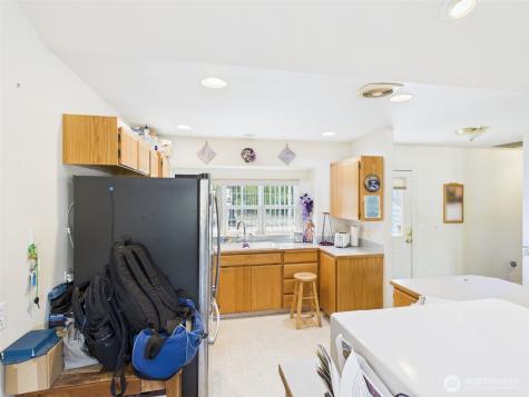 416 5th Avenue Oroville WA 98844