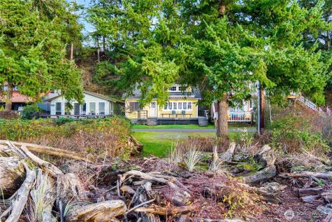 534 Sundin Drive Camano Island WA 98282