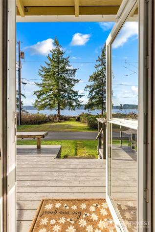 534 Sundin Drive Camano Island WA 98282
