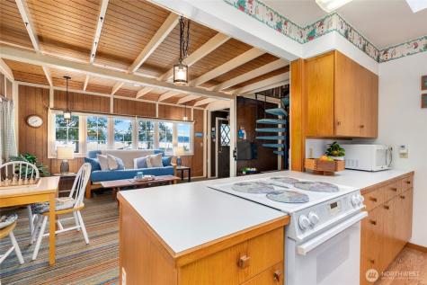 534 Sundin Drive Camano Island WA 98282