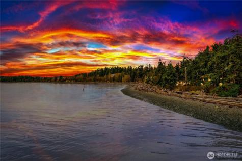 534 Sundin Drive Camano Island WA 98282