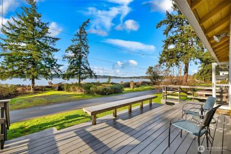 534 Sundin Drive Camano Island WA 98282