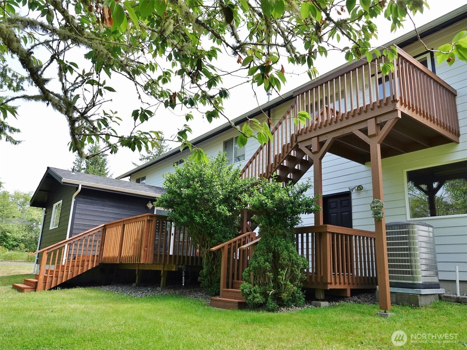 801 Hassalo Avenue SE Ocean Shores WA 98569