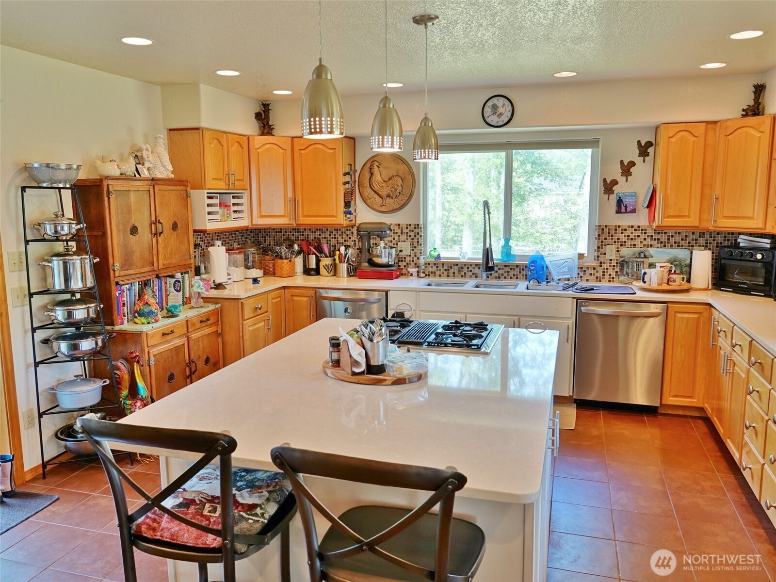801 Hassalo Avenue SE Ocean Shores WA 98569