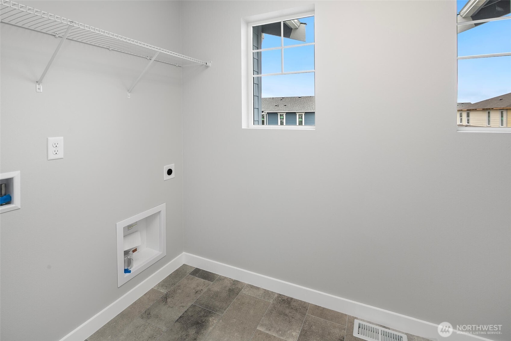 592 SW 97th Street Seattle WA 98106
