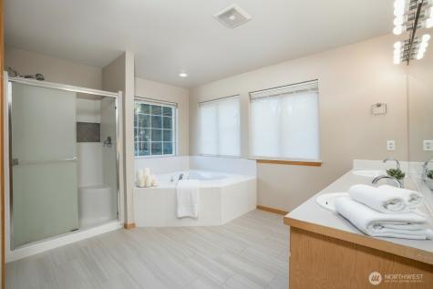 10415 Whitman Avenue SW Lakewood WA 98499