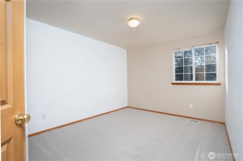 10415 Whitman Avenue SW Lakewood WA 98499