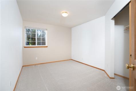 10415 Whitman Avenue SW Lakewood WA 98499