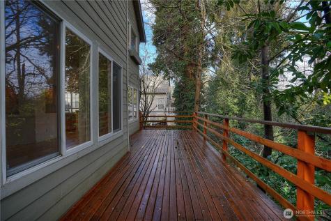 10415 Whitman Avenue SW Lakewood WA 98499
