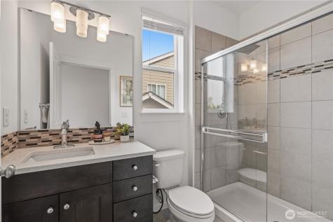 21113 46th Place W Lynnwood WA 98036
