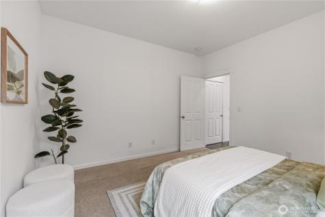 21113 46th Place W Lynnwood WA 98036