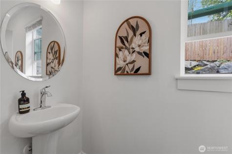21113 46th Place W Lynnwood WA 98036