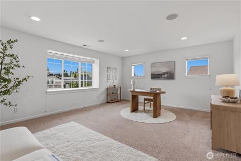 21113 46th Place W Lynnwood WA 98036