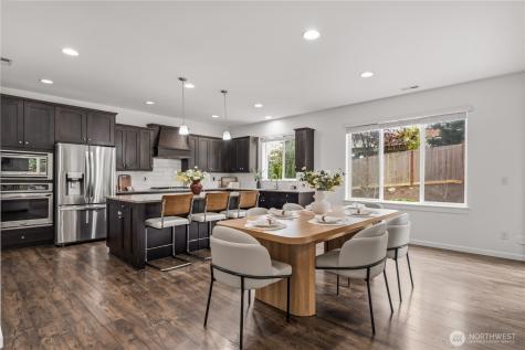 21113 46th Place W Lynnwood WA 98036