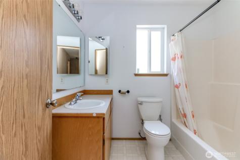 5619 228th Street E Spanaway WA 98387