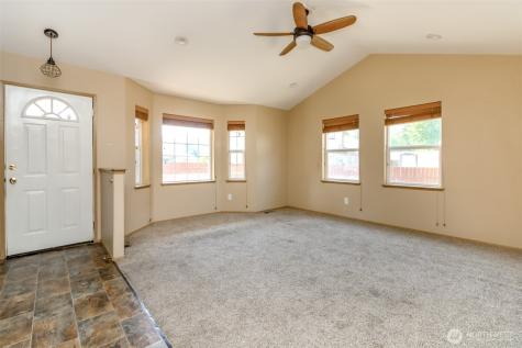 5619 228th Street E Spanaway WA 98387