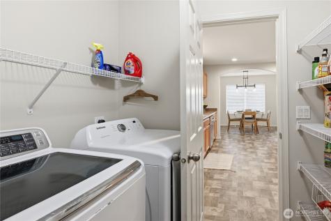 2731 SW Jabirin Way Port Orchard WA 98367