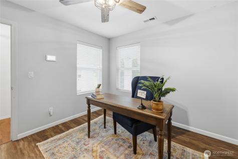 2731 SW Jabirin Way Port Orchard WA 98367
