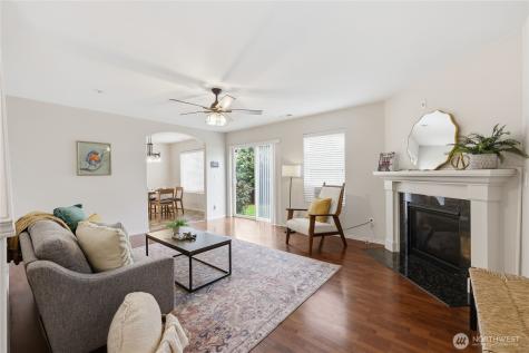 2731 SW Jabirin Way Port Orchard WA 98367