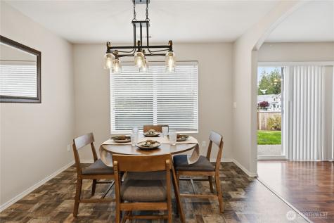 2731 SW Jabirin Way Port Orchard WA 98367