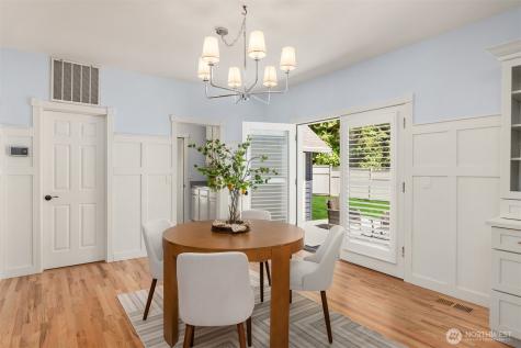 1854 Commodore Lane NW Bainbridge Island WA 98110