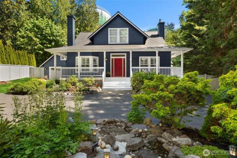 1854 Commodore Lane NW Bainbridge Island WA 98110