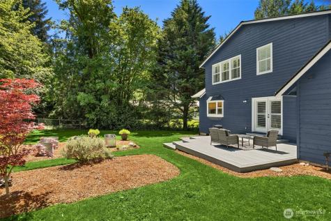 1854 Commodore Lane NW Bainbridge Island WA 98110