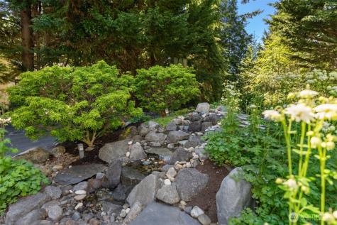 1854 Commodore Lane NW Bainbridge Island WA 98110