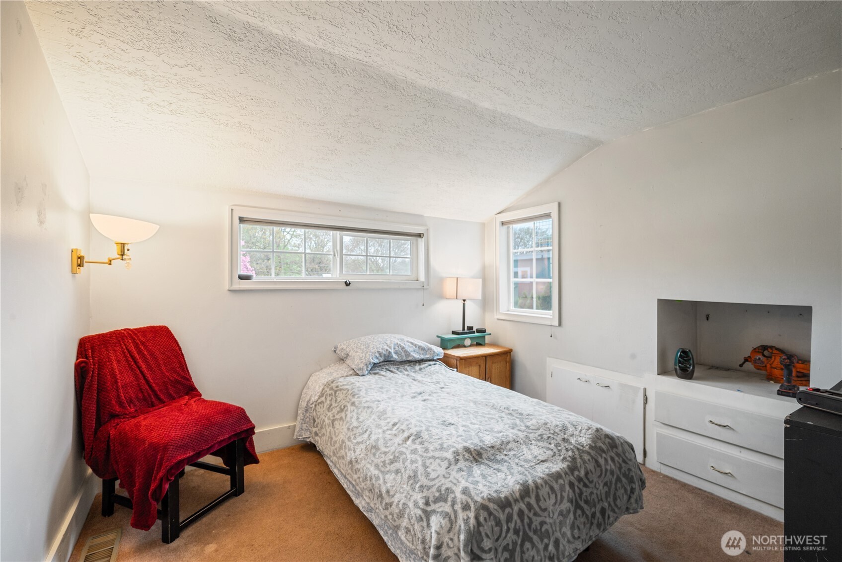 1644 22nd Longview WA 98632