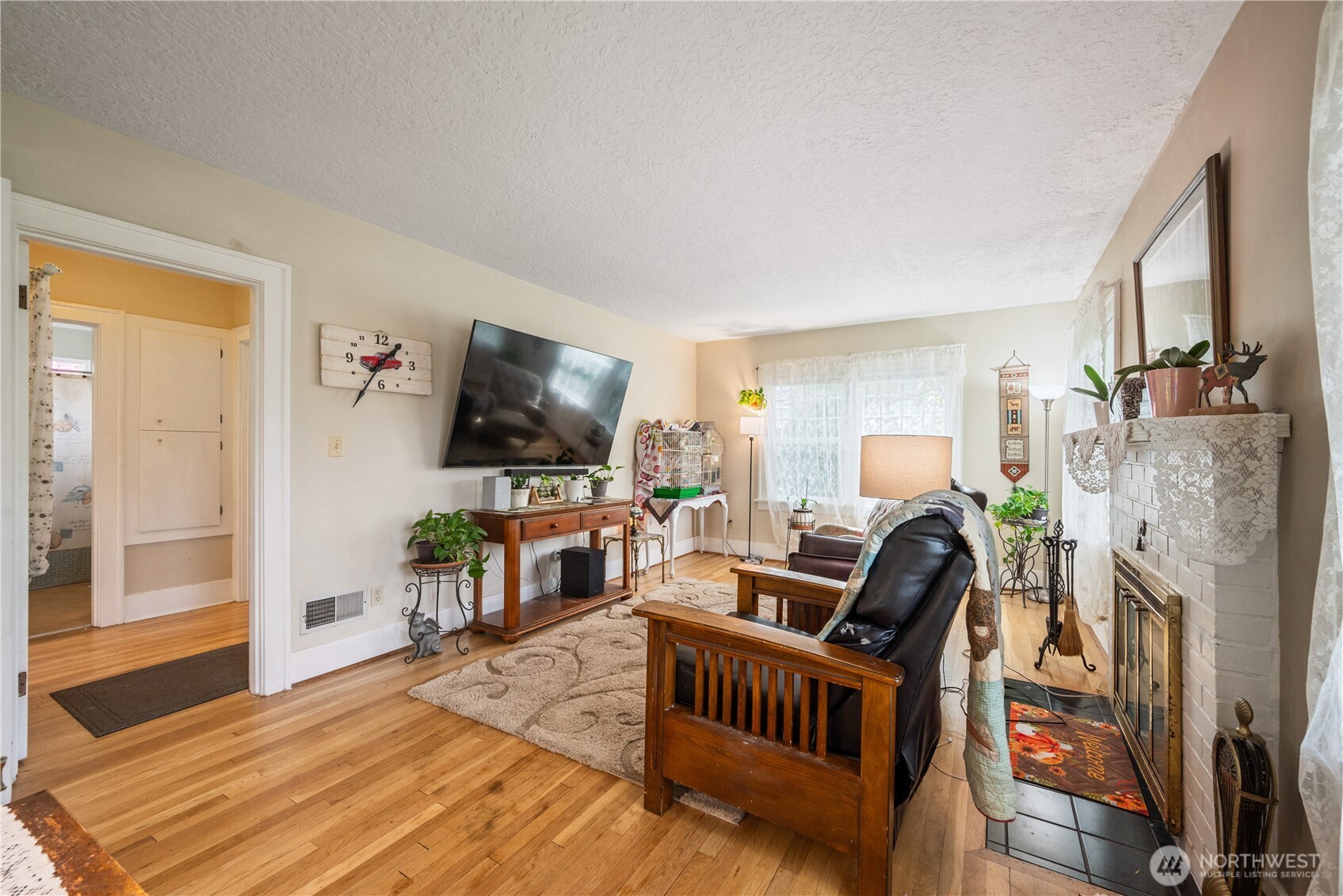 1644 22nd Longview WA 98632