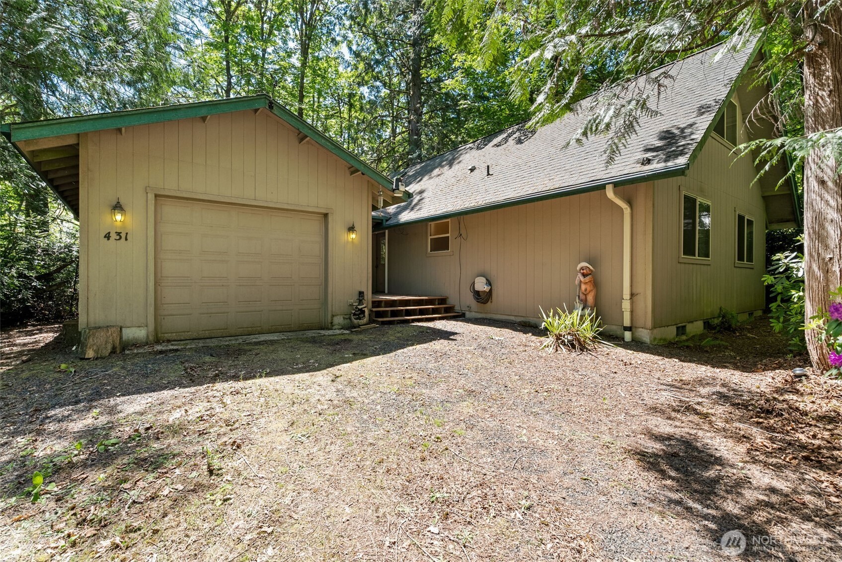 431 E Pointes Drive E Shelton WA 98584