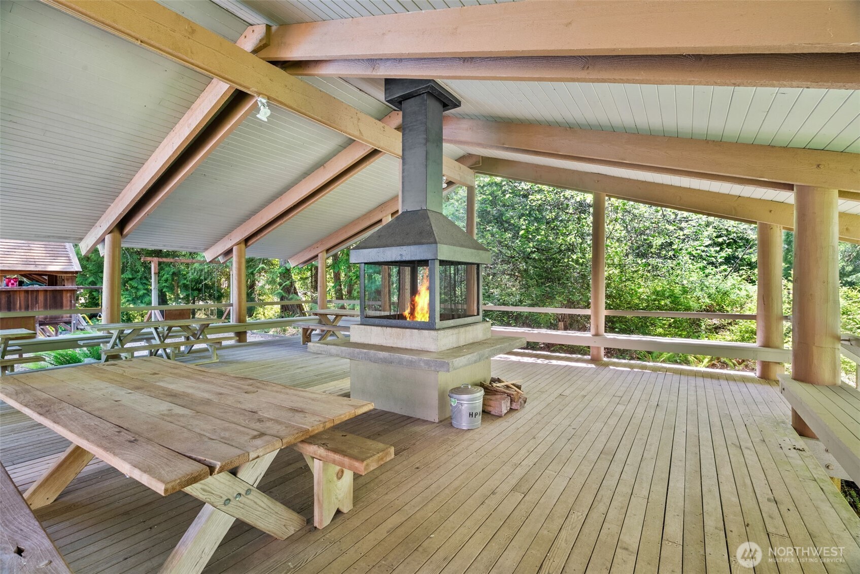 431 E Pointes Drive E Shelton WA 98584