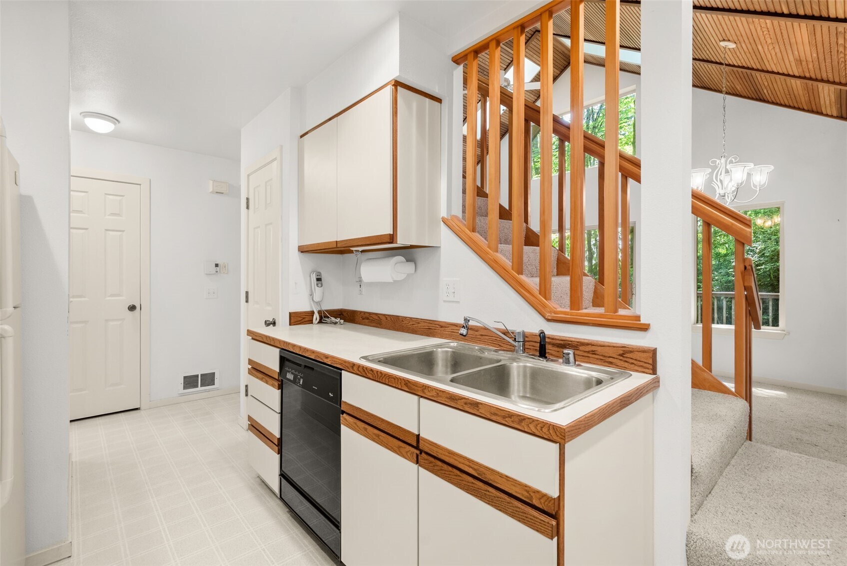 431 E Pointes Drive E Shelton WA 98584
