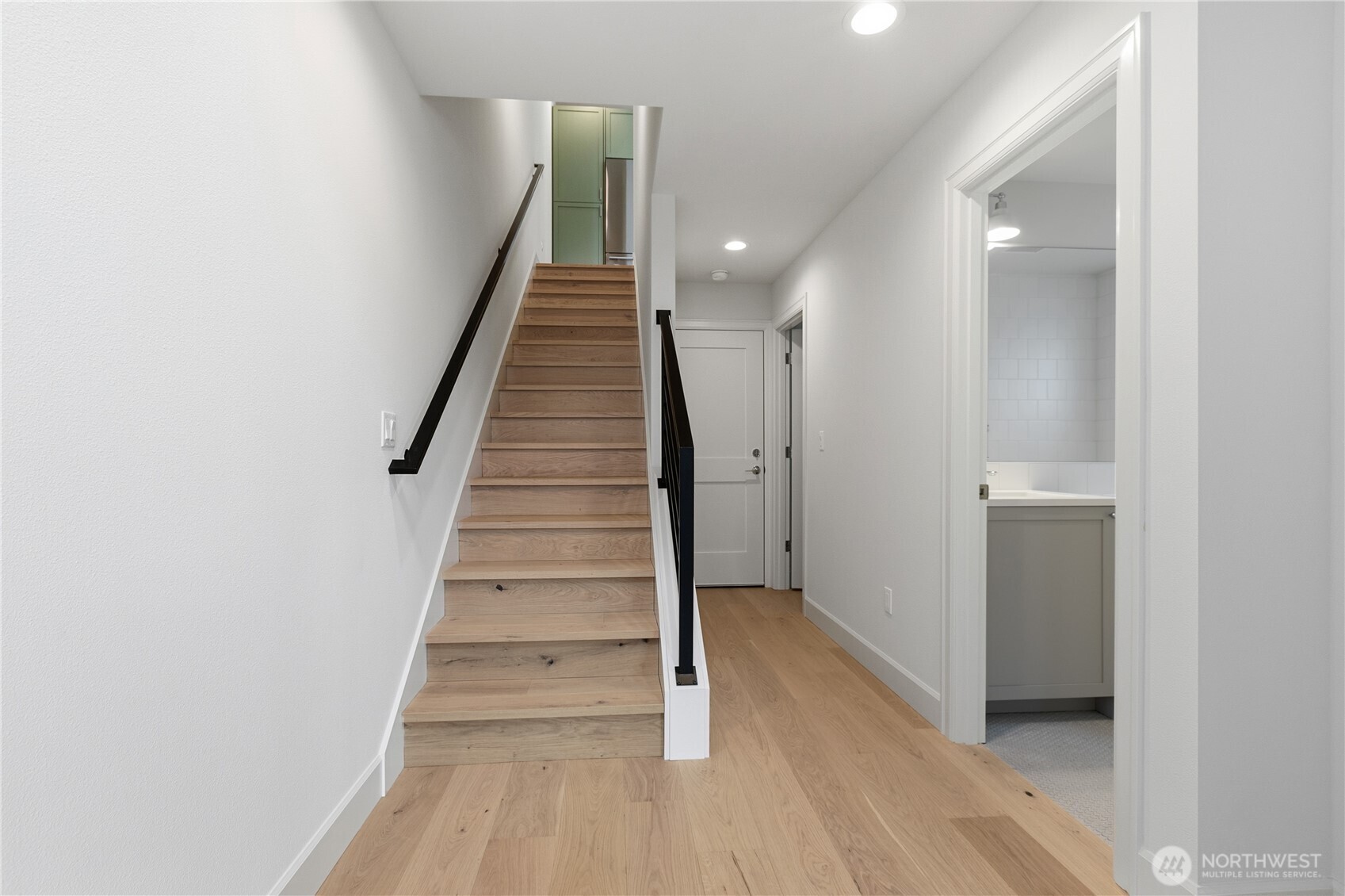 6832 47th Avenue NE Seattle WA 98115
