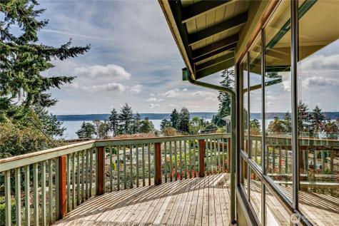 351 Windship Drive Port Townsend WA 98368
