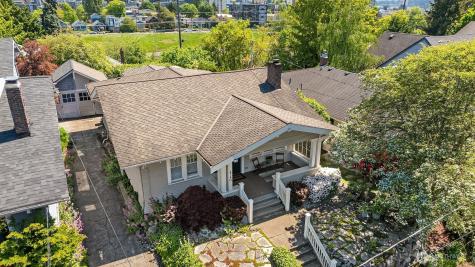 4740 4th Avenue NE Seattle WA 98105