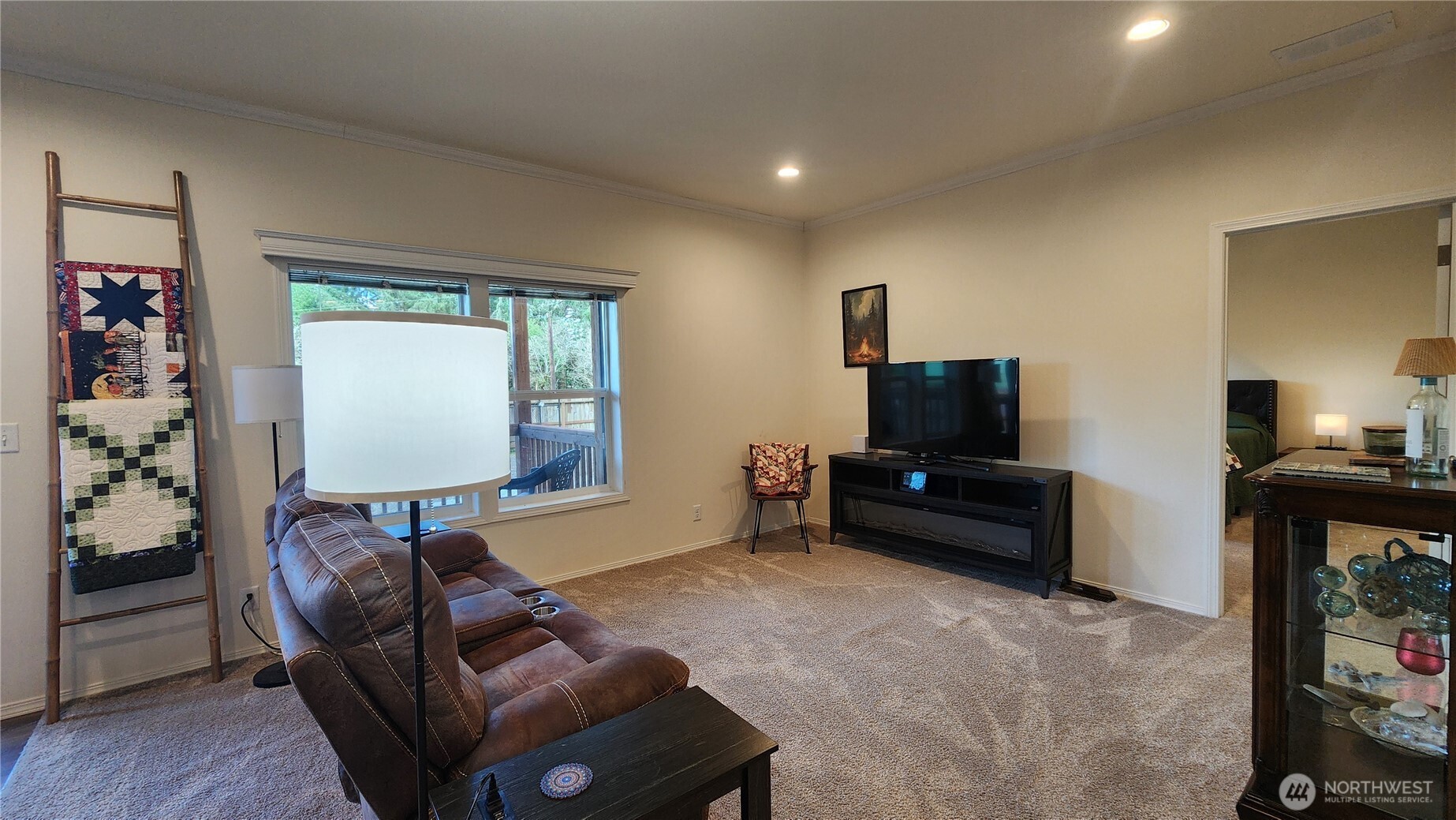 375 Sextans Avenue SW Ocean Shores WA 98569